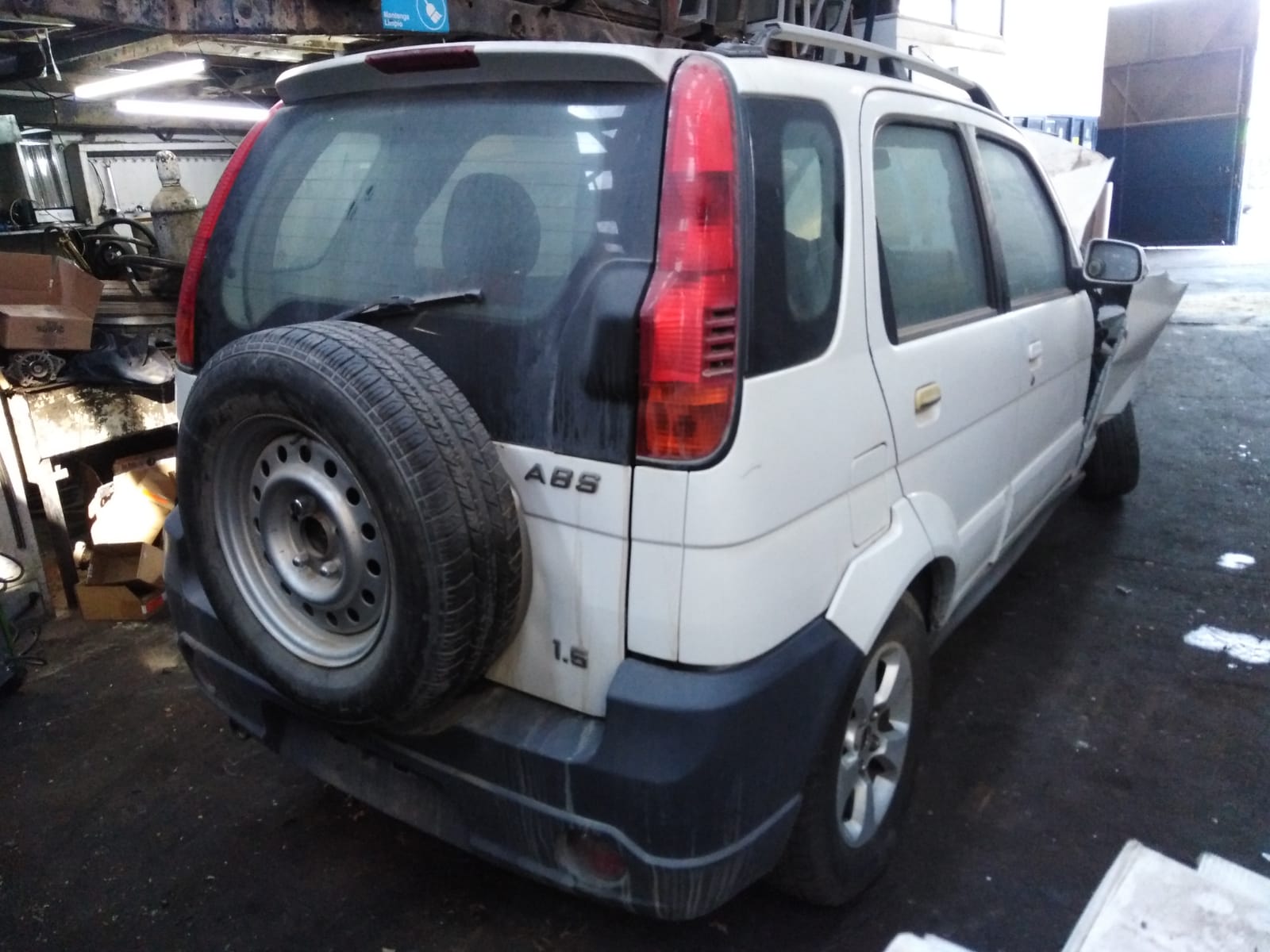  Zotye HUNTER 2010    EN DESARME